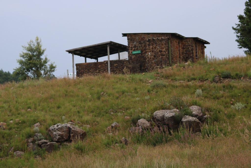 LISABON HUT
