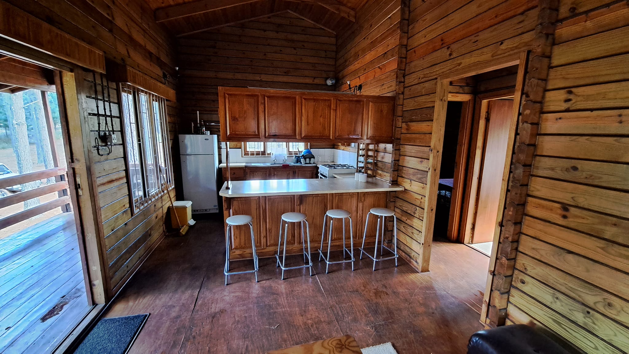NELSHOOGTE FOREST CABIN